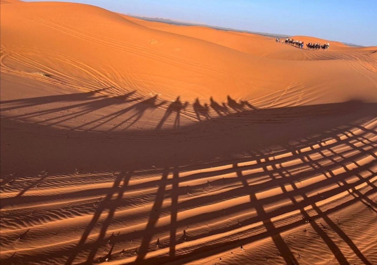 Amazing Luxury Camp Hotel Merzouga Buitenkant foto