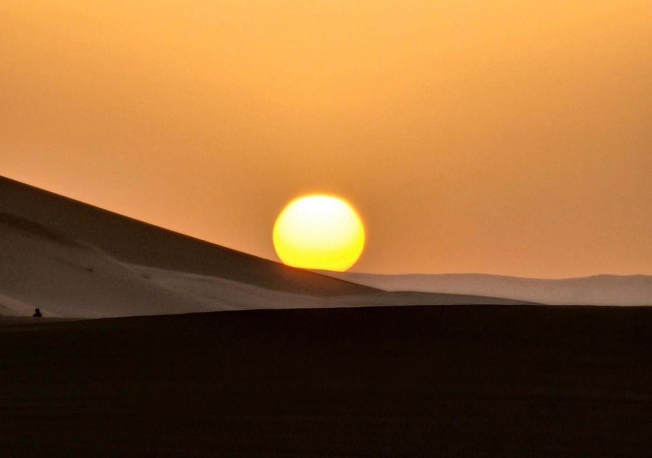 Amazing Luxury Camp Hotel Merzouga Buitenkant foto