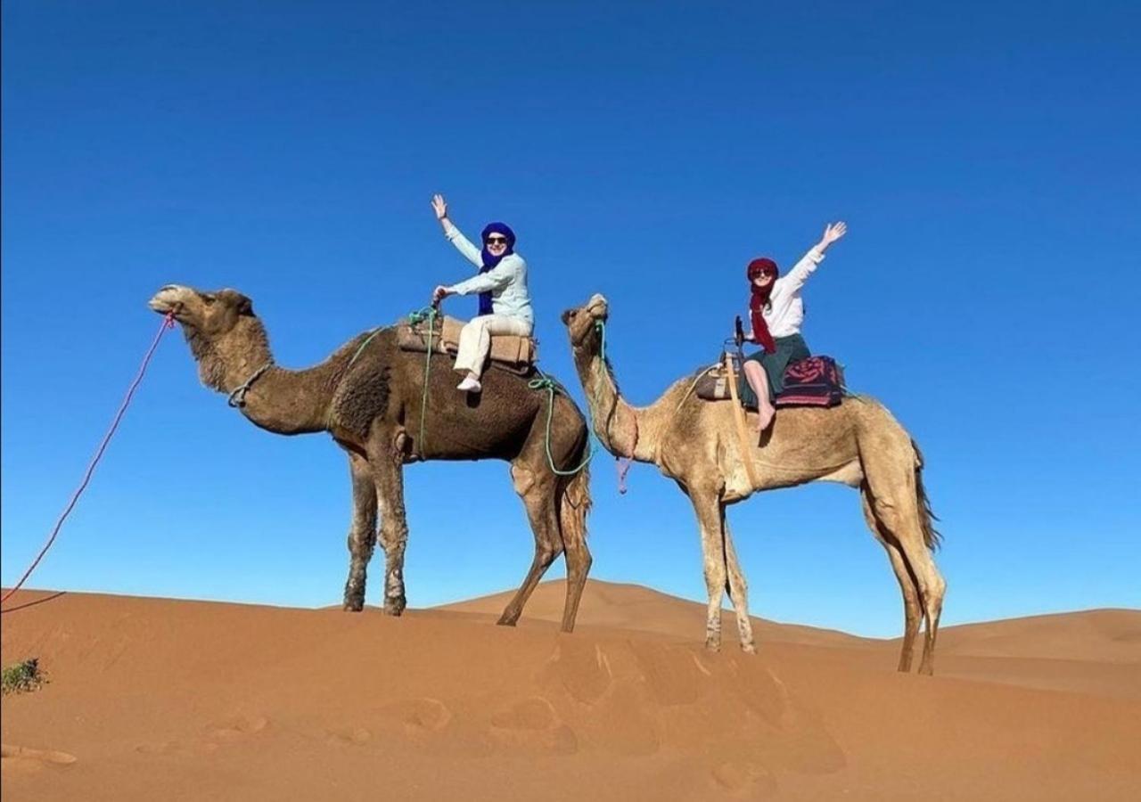 Amazing Luxury Camp Hotel Merzouga Buitenkant foto
