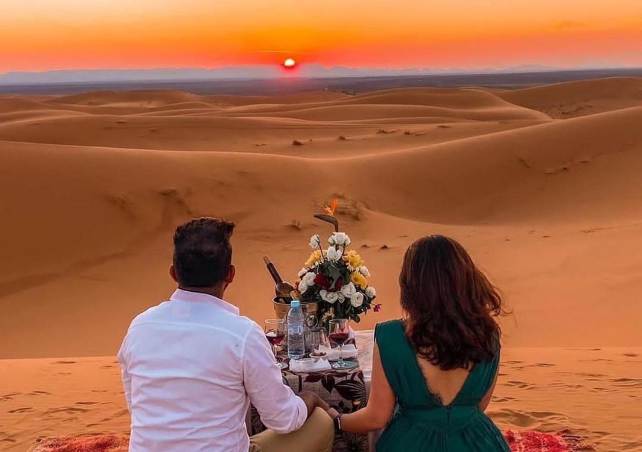 Amazing Luxury Camp Hotel Merzouga Buitenkant foto