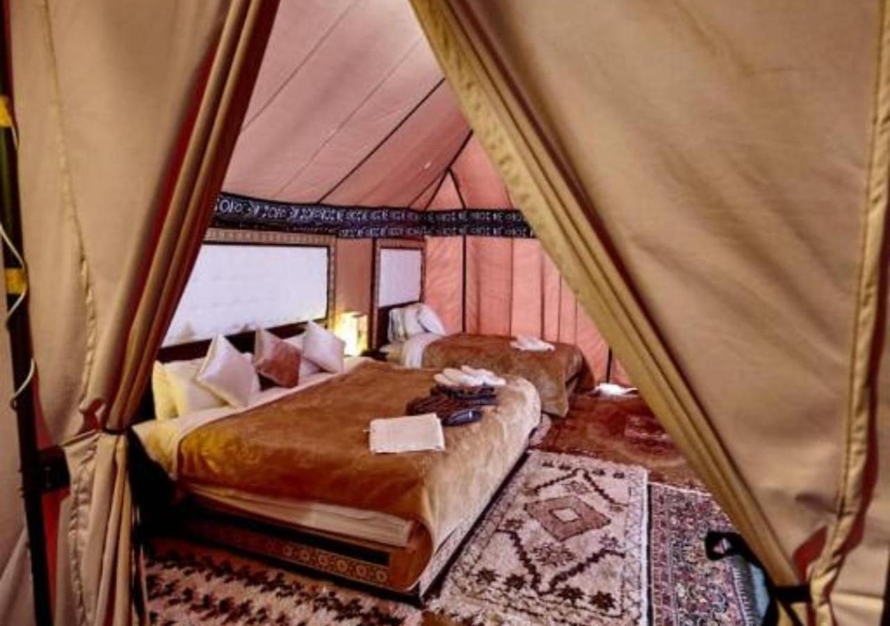 Amazing Luxury Camp Hotel Merzouga Buitenkant foto