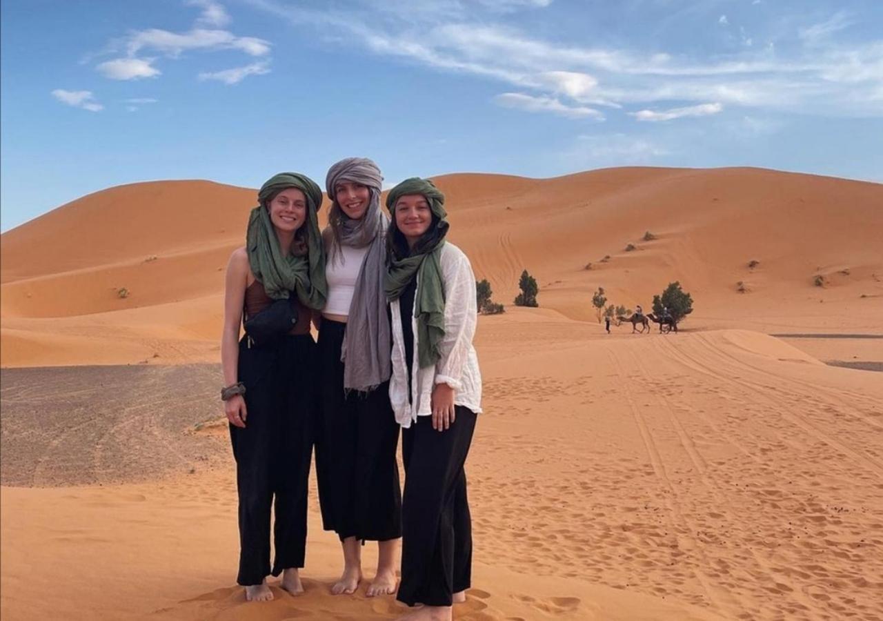 Amazing Luxury Camp Hotel Merzouga Buitenkant foto