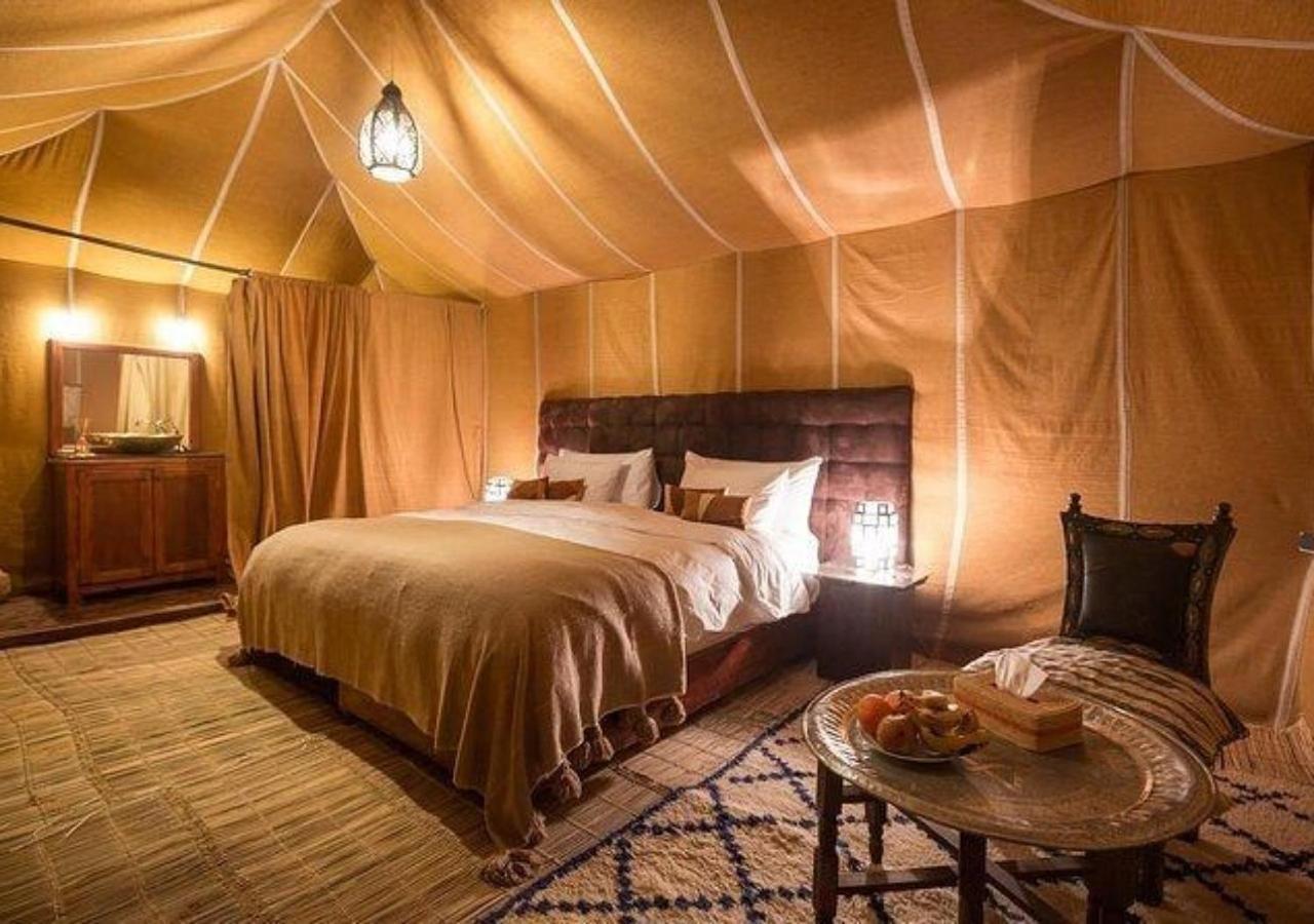 Amazing Luxury Camp Hotel Merzouga Buitenkant foto