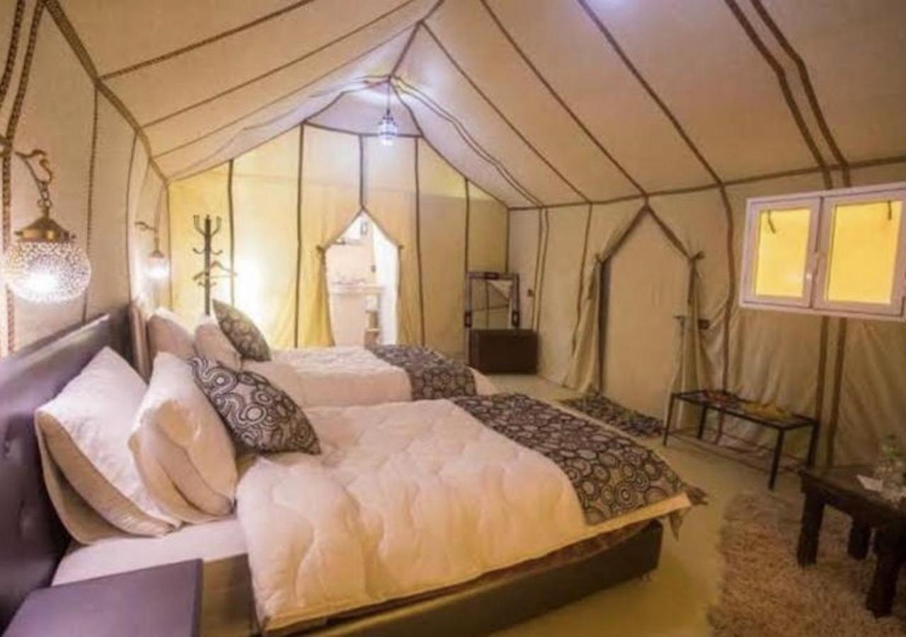 Amazing Luxury Camp Hotel Merzouga Buitenkant foto